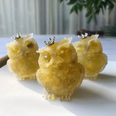 China China wholesale hand-carved natural yellow crystal, green crystal owl figurines animals for sale