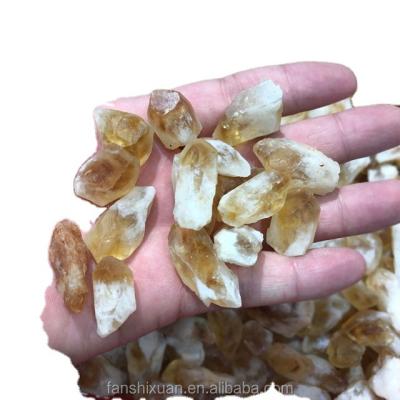 China China Natural Topaz Crystal Stone Wholesale Topaz Stone Polishing Raw Materials for sale