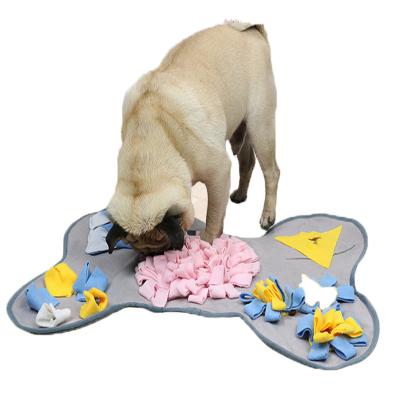 China Sustainable Interactive Dog Training Forager Play Puzzle Mat Pet Snuff Feeding Dog for sale