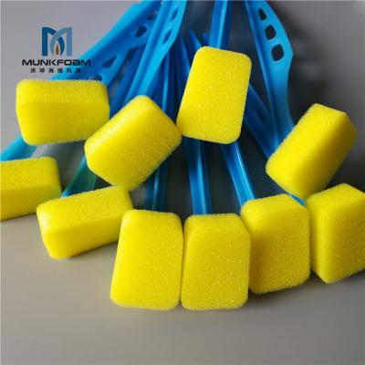 China Eco-friendly Disposable Medical Sponge Tip Foam Care Suction Oral Swab for sale