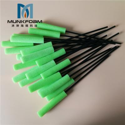 China MUNKCARE Plastic+sponge Groove Sponge Stick Polyurethane Sponge Hole Cleaning Inner Swabs for sale