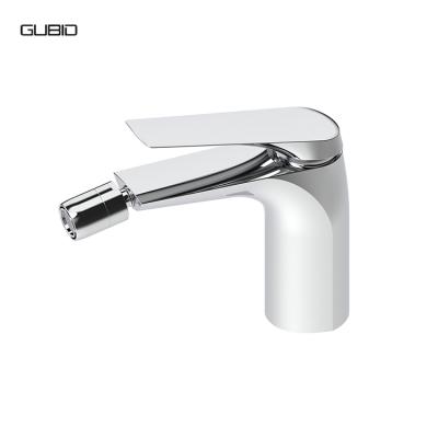 China New Brass Chrome Handle Single Bidet Bathroom Basin Faucet Basin Faucet Design Bidet Faucet Mixer Toilet Attachment Bidet for sale