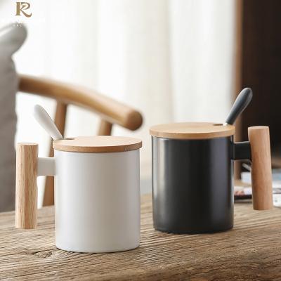 China Factory Supply Sustainable Wooden Handle Ceramic Mug With Lid And Spoon Porcelain Coffee Mugs With Logo for sale