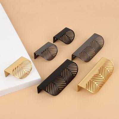 China EUROPEAN Brass Invisible Cabinet Handles Hollow Leaf Drawer Pulls American Wardrobe Cabinet Knobs/European Hidden Furniture Door Hardware for sale