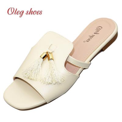 China Wholesale Anti-slippery PU Women Flats Tassel Design Slipper Sandal For Party Or Wedding Slides for sale