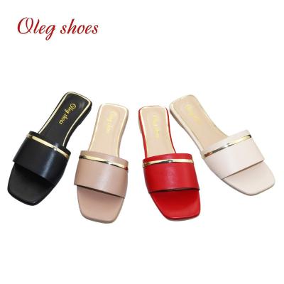 China Summer 2020 Wild Square Head Anti-slippery Beach Wear Personality Slipper Slide Female Slippers And Sandals for sale