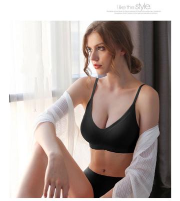 China QUICK DRY Customized No Trace Women Camisole Elastic Bra Built In Bra Plus Size Breathable Top Built In Bra Camisole for sale