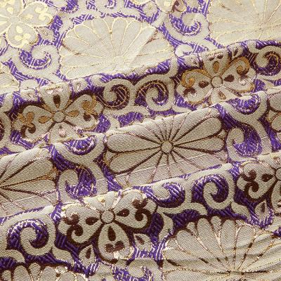 China 2020 jacquard yarn dyed woven metallic floral jacquard fabric for garments making for sale