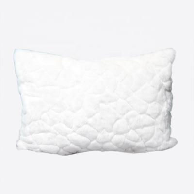 China LUXURY Custom Made Luxury White Soft Faux Fur Fur Pillow Case Soft Home Pillow Cover for sale