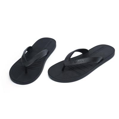 China Custom Made Breathable Unique Flip Flops Summer Rubber PVC Fashion Ready Wholesale Fashion Trend Slides Slippers Sandals For Men for sale