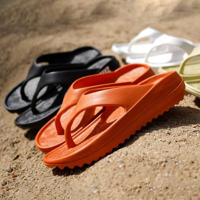 China Unisex Anti-Smell Anti-Slip Lightweight Comfortable Beach Sandals EVA Sandals for sale