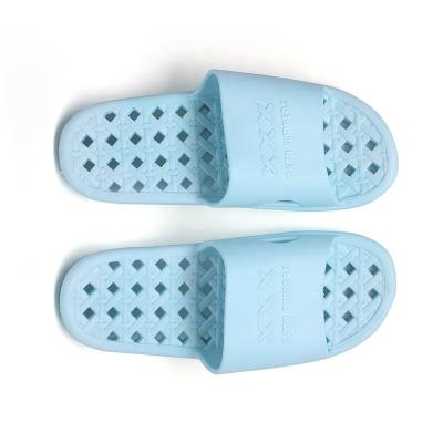 China Custom Logo Ladies Heel Sides Slippers Women Designer Bathroom Slippers Women Trend 2022 Fashion PVC Color Bedroom Indoor Sheer Slide Slippers for sale