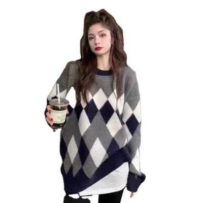 China Round knitted sweater women custom fashion style Anti-wrinkle diamond new retro round neck sweater women's sweater for sale