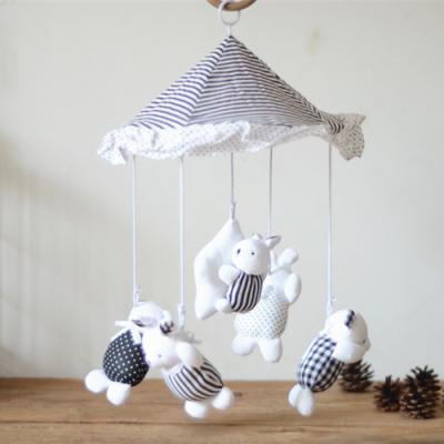 China Eco - Friendly Hutches Hanging Cloth Wind Bells Baby Bell Newborns To Soothe Toys for sale