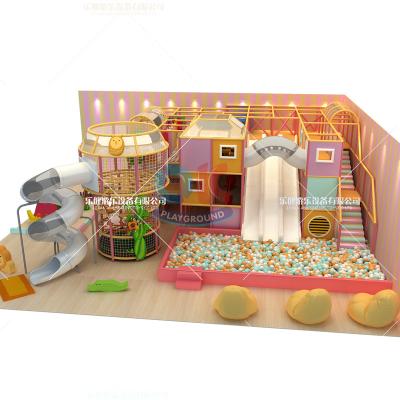 China Small Labyrinth Style Wooden Indoor Playground Equipment In Sale Fancy Indoor Game Center for sale