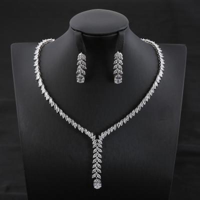 China New Arrival TRENDY Designer Jewelry Luxury Leaf Shape Pendant Necklace Zircon For Women Jewelry Making for sale