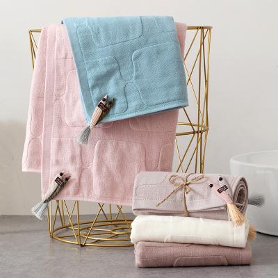 China Viable High Quality Plain Sublimation Hand Towel Baby Bath Towel Cotton Absorbent Soft Cotton Washcloth 34*76 For Newborn Gift for sale