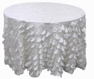 China Hot-selling luxury European style waterproof to wedding decoration large circle petal tablecloth for sale