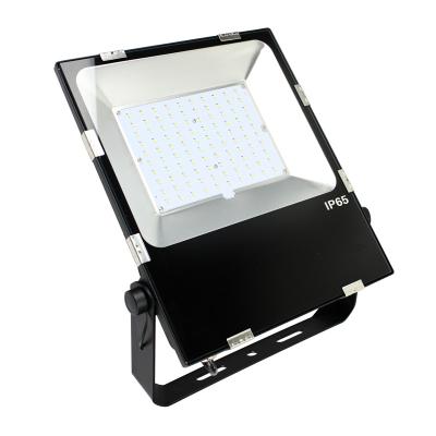 China Warehouse Best Selling Super Bright Cast Aluminum Sports Matrix Lighting Led Flood Light 200w for sale