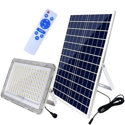 China Polycarbonate High Power Smd Most Powerful 50w 100w 150w 200w Waterproof Garden Outdoor Led Solar Flood Light for sale