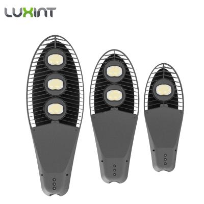 China ROAD LUXINT SL950 series factory price high lumen IP67 IK10 150w 180w 200w outdoor waterproof smd 3030 led street lights for sale