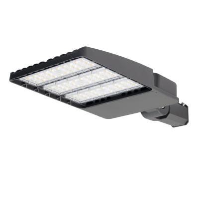 China Led Shoe Box Parking Lot Light New Product 5 Years Warranty IP65 IK10 140LM/W-170LM/W Waterproof Shoe Box 100W 150 Watt 200W 300W LED Parking Lot Light for sale