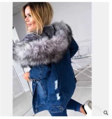 China Breathable Women Fashion Denim Jacket Winter Coat Streetwear Warm Women Jean Jacket With Fur for sale