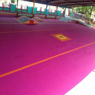 China Waterproof Wear Resistant Anti-Slip PP Modular Dry Land Hockey Training Tiles Portable Skate Surface for sale