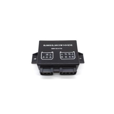 China Heavy Duty European Truck OEM 1334196 0289929 0334470 0365559 24V 13pin Truck Flasher Relay For Scania 3 - Series for sale