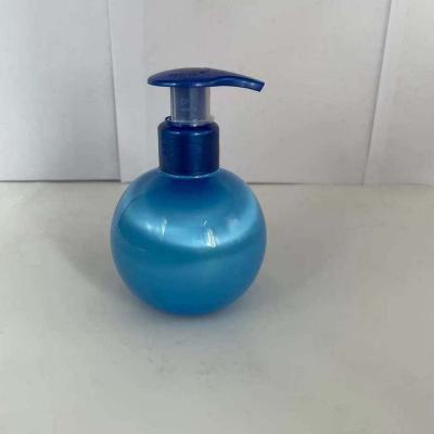 China Wooden Cosmetic Bottle 150ml Blue Pet Pump Bottle 150ml Personal Care Plastic Lotion Plastic Bottle Blue Plastic Bottle Pet With Pump for sale