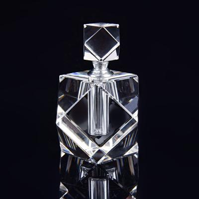 China Best Europe Design Crystal Glass Direct Sales Eco-friendly Egyptian Crystal Perfume Bottles Wholesale for sale