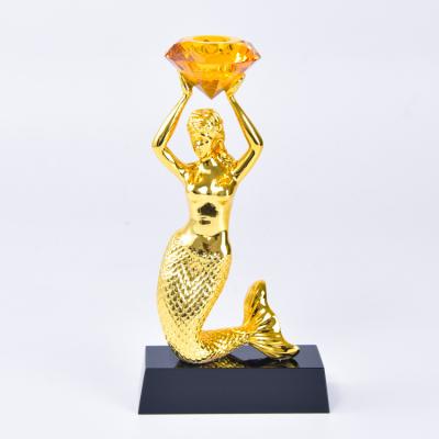 China Wholesale Home Decoration Candle Stands Resin Crafts Mermaid Shape Wedding Decoration Candle Holder for sale