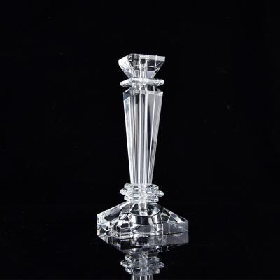 China Low MOQ Fine Home Workmanship Light Crystal Candelabro De Decoration Transparent Crystal Candle Holder for sale