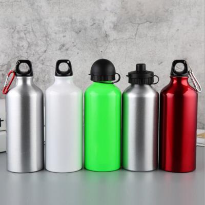 China Promotional customized viable simple modern portable logo carabiner drink containers 20oz 600ml aluminum sports bottle with lid for sale