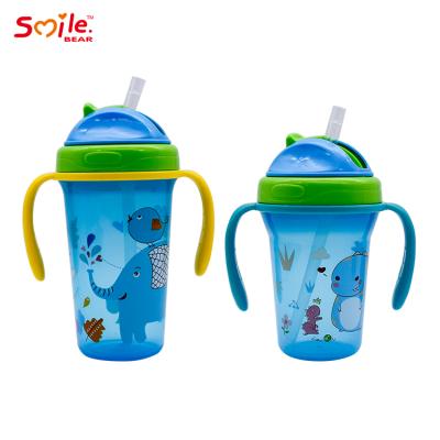 China BPA Free Baby 10OZ/7OZ Cute Kids Cup Kids Learn Feeding Water Straw Cartoon Training Drink Bottles for sale