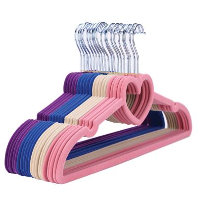 China Modern Flocking Velvet Slip Resistance Heart Shape Clothes Garment Coat Hangers for sale