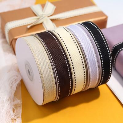 China Good Quality High Tenacity Woven Ribbon White Stitching Rose Grosgrain Ribbon Gift Wrapping Ribbon 1/2