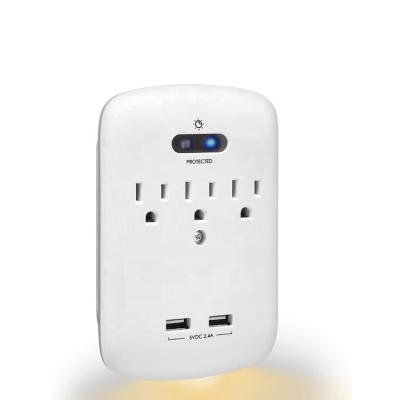 China Dual USB Ports USB Wall Outlet Charging Surge Protector With Night Light for sale