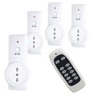 China Residential / Multi-Purpose Home Using 4+1 Timer Switch Italy Wireless Remote Control Socket for sale