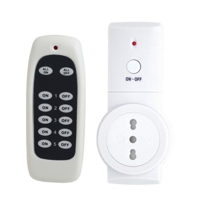 China 433.92 Mhz Residential / Multipurpose Home Using Plug In Socket Italy Wireless Remote Control Socket for sale