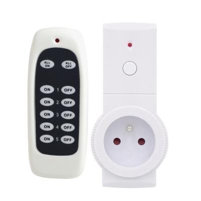 China 433.92 Mhz French Socket Plug-In Wireless Remote Control Switch Residential / General Purpose for sale