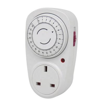 China Kitchen UK Programmable Energy Saving 24 Hour Countdown Timer Plug-in Mechanical Socket With Switch Knob for sale