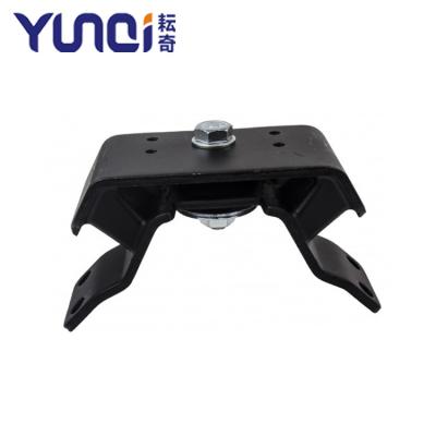 China Durable metal OEM 12371-68041 engine mount 2 years warranty for Japanese chassis spare parts components. for sale