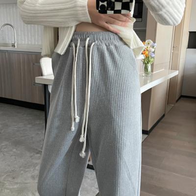 China 2021 new arrival custom anti-pilling women's casual pants loose women's office pants street women's pants for sale