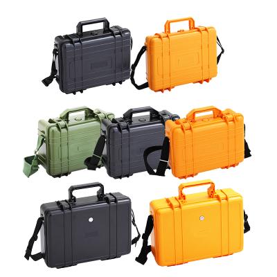 China Waterproof Shockproof Dustproof Factory Supplied Plastic Waterproof Laptop Case for sale