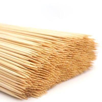 China Heat Resistance Wholesale Bamboo Skewer Sticks Round Biodegradable Disposable Wooden BBQ Skewer Bamboo Stick for sale