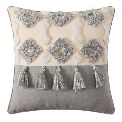 China Folded Pure Cotton Tassel Tufted Pillow Cover Cushion Cover Is Suitable For Living Room, Bed And Sofa for sale