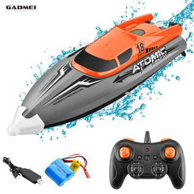 China RC Model 2.4G Radio Control Electric High Speed ​​Toy Boat Remote Control Toys for Kids and Adults for sale