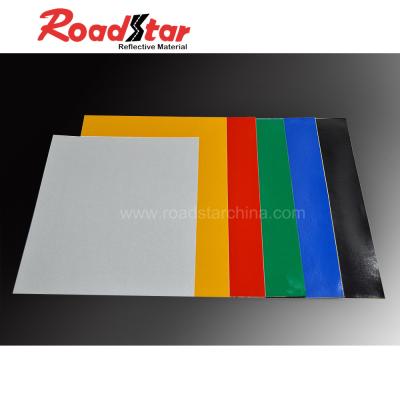 China Cheap Colorful Flat PET Reflective Overlay For Safety Sign 1.24mx45.72m Per Roll for sale