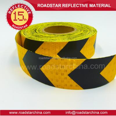 China High Visibility Black Yellow Reflective Floor Marking Tape For Anti-Slip for sale